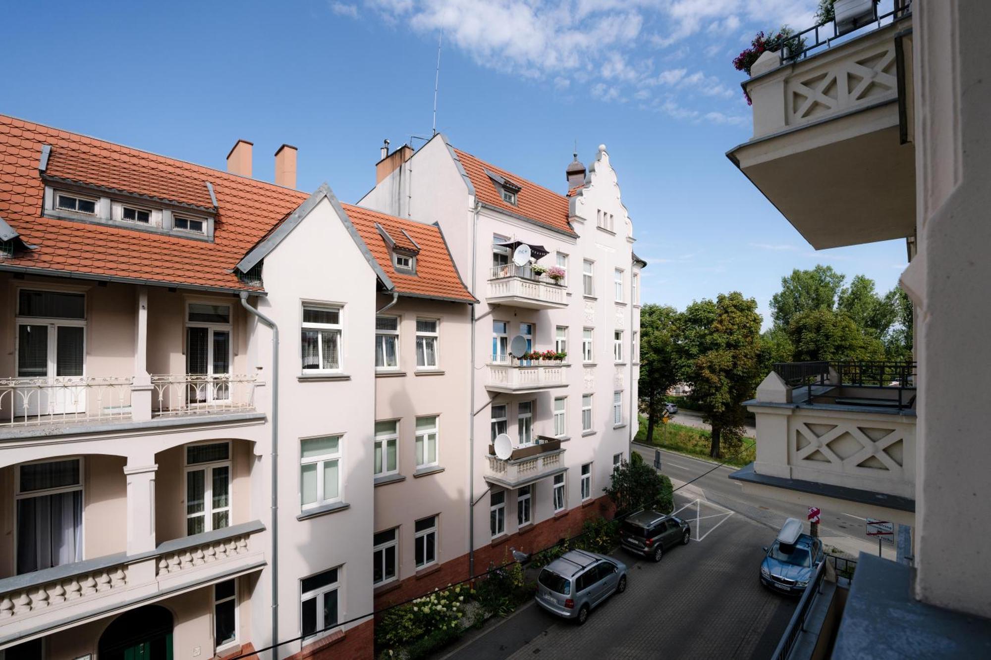 Restful Stay Apartment Грудзёндз Экстерьер фото